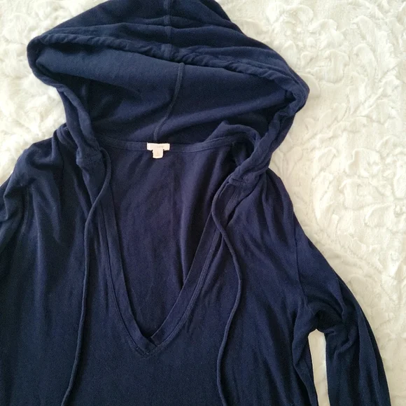 J. Crew Pullover - Picture 2 of 6